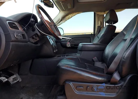 2008 GMC Yukon Xl Denali z USA, uszkodzony, nr VIN 1GKFK66808J250403